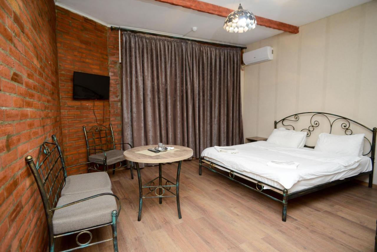 Hotel Ragnar Tbilisi Exterior photo